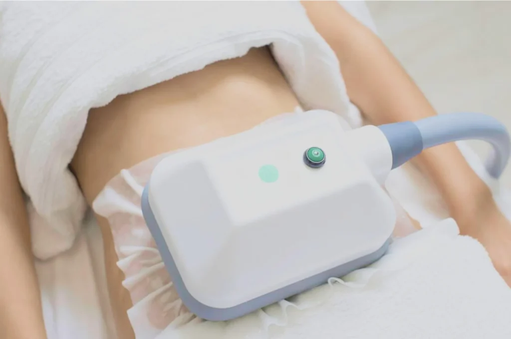 How Fat Freezing and HIFU Work Together? 3 advantages to combining Fat Freezing and HIFU Oxted